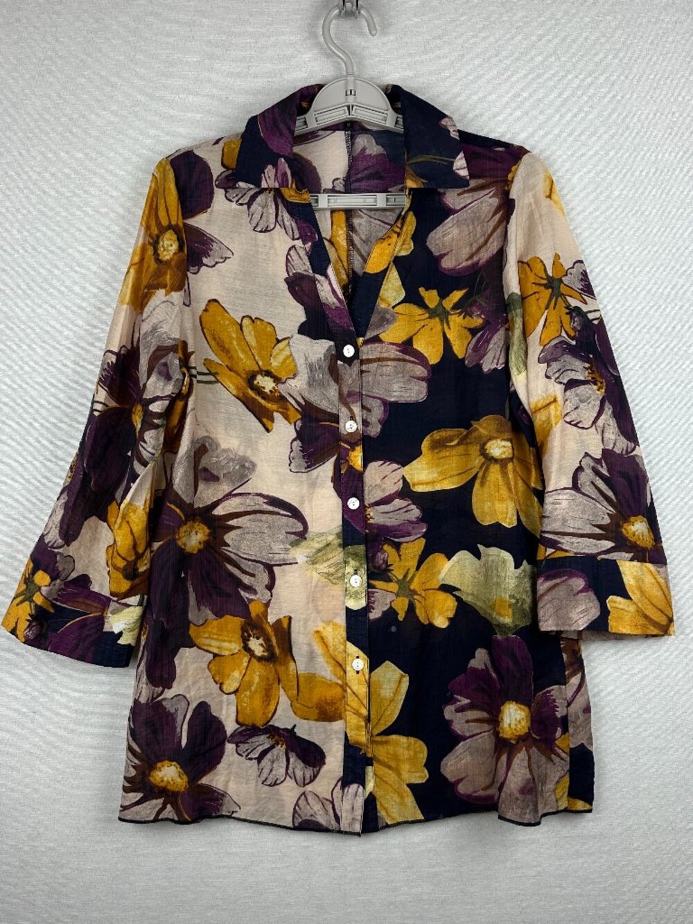 Radzoli Artsy, Abstract Colorful Floral Print Button-Down Women's Shirt Size M